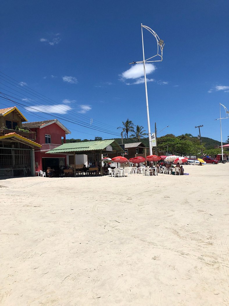 12 pessoas,piscina,ar condicionados