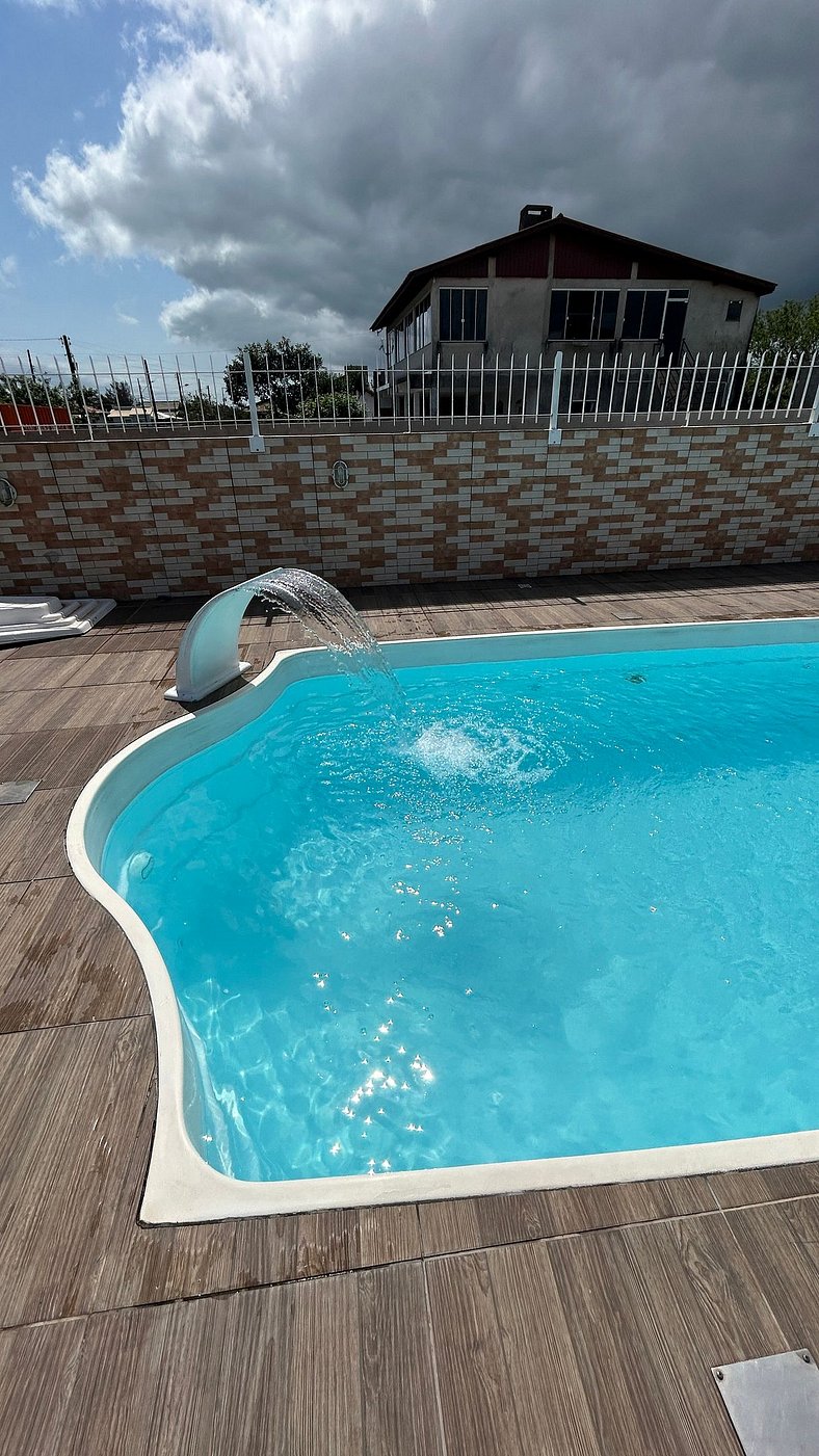 casa com piscina Mar Azul